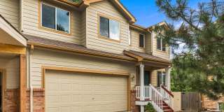 4bed 4bath with fenced yard in Denver! Gallery 1