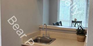 5605 Bluff Pl Gallery 8