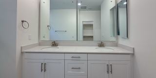 1568 E Thompson | Spanish Townhome Midtown Ventura | 4BD/3BA Unfurnished Gallery 31