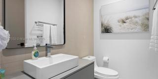 1881 NE 196th Ter Gallery 73