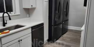 226 E 16th Avenue Gallery 2