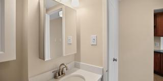5340 HOLMES RUN Parkway Gallery 9
