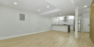 206 Everett St. Gallery 7