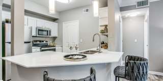 Vista 121 Apartment Homes Gallery 3