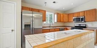 For Rent | 3 Bed / 2 Bath | 2 Car Garage | Single Story | NW Abq For Rent | 3 Bed / 2 Bath | 2 Car Garage | Single Story | NW Abq Gallery 12