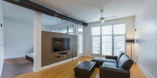 535 S Upper Street Gallery 9