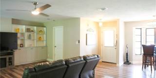 114 Greenwood Avenue Gallery 21