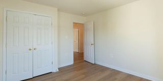 341 BULLSKIN Street Gallery 18