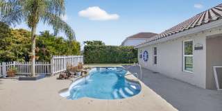 1095 Anchor Point Gallery 43