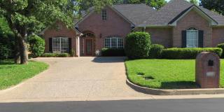 2908 Plymouth Gallery 1