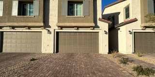 NEWLY BUILT HENDERSON TOWNHOUSE! Gallery 1