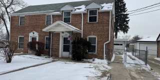 1892 White Street Gallery 1