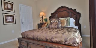 The Heights at McArthur Park Gallery 13