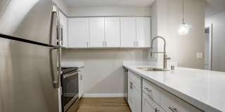1800 Eastlake Apts (Scenic) Gallery 2
