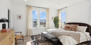 111 E CROMWELL Street Gallery 24