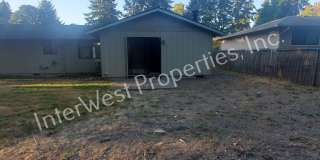 Beautiful Ranch Style Home on Very Large Corner Lot With W/D Hookups, Fireplace, 2 Car Garage & A/C Unit! Gallery 12