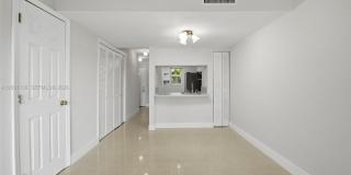 301 NW 109th Ave Gallery 5