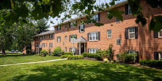 Willowbrook Gallery 30