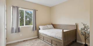 Charming 3BR Duplex in Commerce City Gallery 20