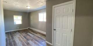 Charming 5 Bedroom House Gallery 4