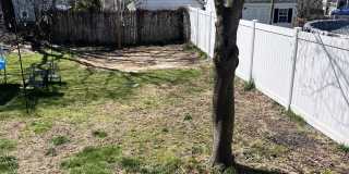 239 Poplar Street Gallery 15