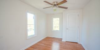 226 S Main St Gallery 10