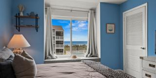 Close to the beach Gallery 64