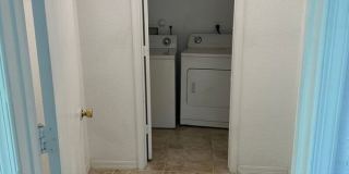 821 5th St Gallery 7