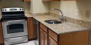 Adorable and Downtown Boulder Gallery 13