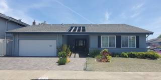 Amazing Single Family Home, A/C, Spacious, Wood Floors, Beautiful Kitchen, Solar, Great Location! Gallery 1