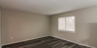 8502 Pershing Road Gallery 4