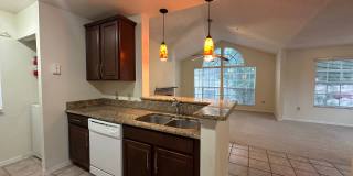 Meticulous 3BR/2BA Condo with Vaulted Ceilings in Hidden Springs – Available July 10th! Meticulous 3BR/2BA Condo with Vaulted Ceilings in Hidden Springs – Available July 10th! Gallery 13