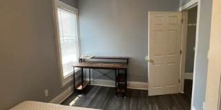 1611 East Fayette St - Apt 2-Rm 2 Gallery 4