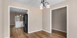 Great Location in the Heart of Madison! Gallery 19