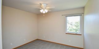 Comfortable 3-Bedroom Condo in Brandon – Available Now! Comfortable 3-Bedroom Condo in Brandon – Available Now! Gallery 26
