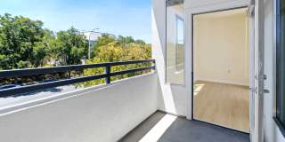 Archstone Fremont Center Gallery 1