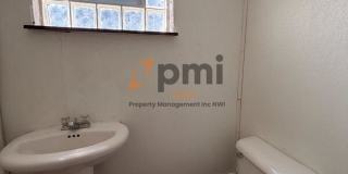 6244 Madison Avenue Gallery 15