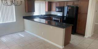 Peccole Ranch 4 Bedroom Home- LOCATION !!!! Gallery 9