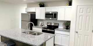 1019 N Spruce #100 Gallery 6