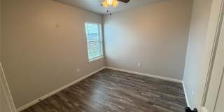 1639 Sweetwater Lane Gallery 9