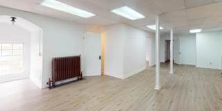 721 E. Armour Gallery 4