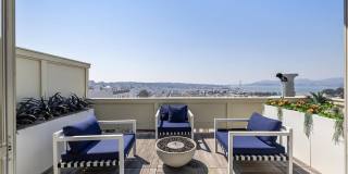 1234 Lombard St Gallery 4