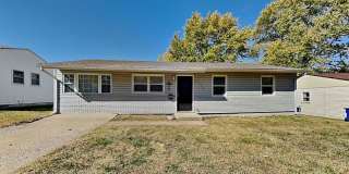 6104 E 148th St Gallery 1