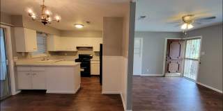 **APPLICATION RECEIVED** *COMING SOON* 2 Bedroom / 1 Bath Home South Side Lions Park! Gallery 9