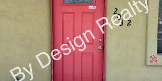 Modern 4 Bed 5 Bath Near UofA – Private Baths & Off-Street Parking Gallery 6