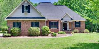 Beautiful 3 bedroom 2 bath Ranch with Bonus room in Lake Wylie! Gallery 1