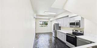 8457 Langdon Avenue Gallery 1