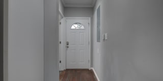 16 N BRADFORD Street Gallery 12