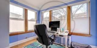 4317 North Spaulding Avenue Gallery 7