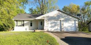 Large Single Family House in Oakdale!! DON'T MISS!! Gallery 1